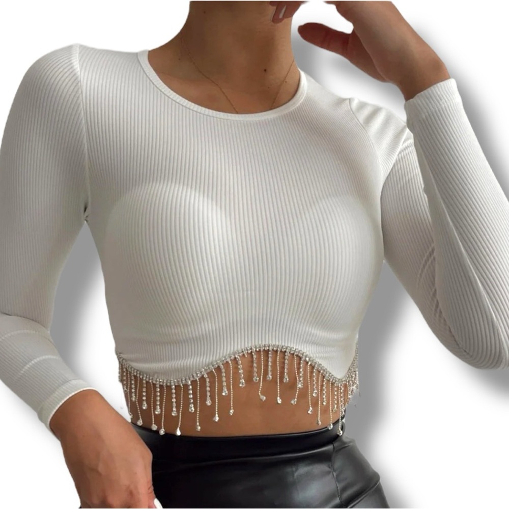 Sincerely Jules White Ribbed Shrug Top with Rhinestone Tassels. Women’s Size M